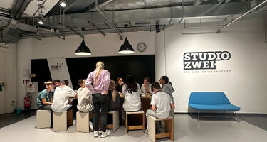 Gruppenbild im Studio